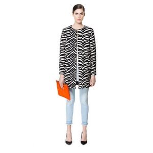 Zara Black and White Patterned Women's Cape Open Front Jacket